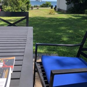 Meet your Posher, Caroline